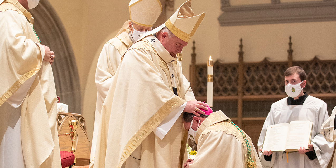 Bishop Malesic participates in ordination, installation of his successor in Diocese of Greensburg