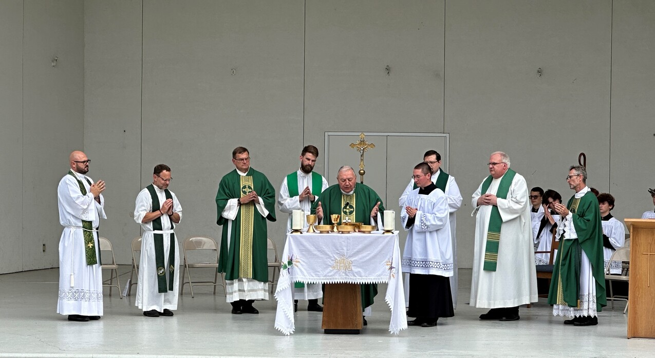 Fourth Eucharistic Revival Ballpark Mass hits homerun in Ashland