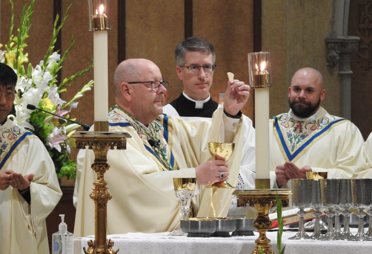 ‘Be grateful for the gift of your priesthood,’ bishop tells newly ordained