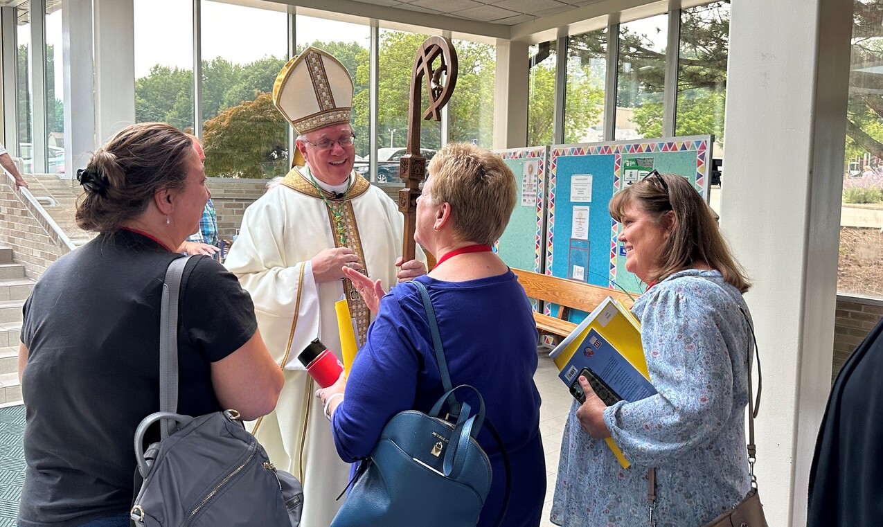 Congregation of the Blessed Sacrament gathers for Eucharistic Congress