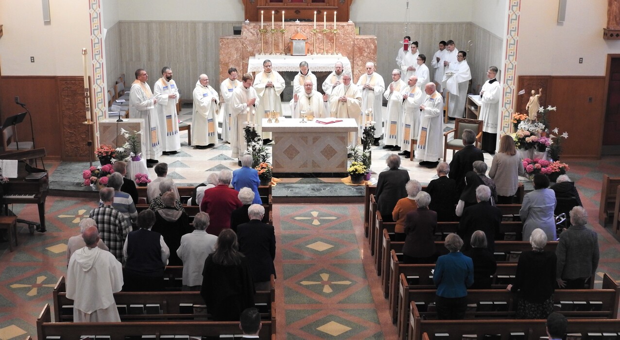 Religious Sisters, Brothers, Priests Mark Jubilees At Diocesan Mass, Lunch