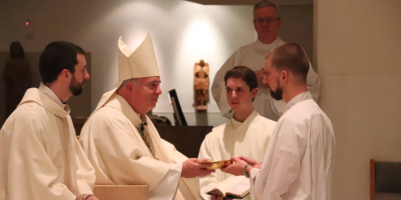 Four seminarians instituted in ministry of acolyte