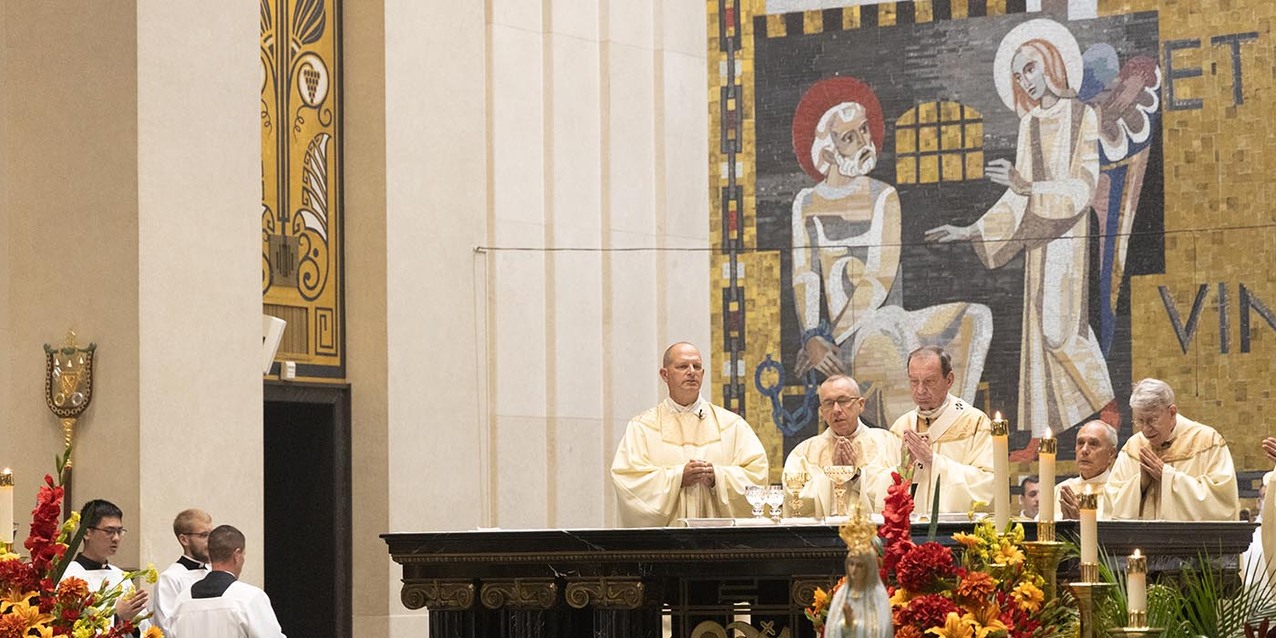 Catholics in the Archdiocese of Cincinnati celebrate its bicentennial