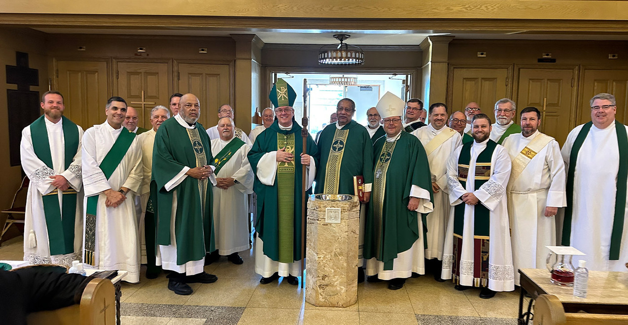 Diaconal candidates called to ministry of acolyte