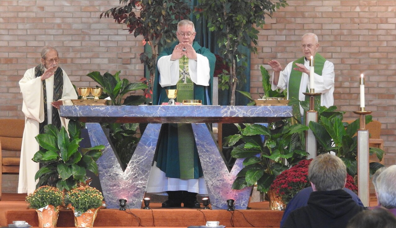 Our Lady of Victory Parish opens 80th anniversary year with Mass, reception