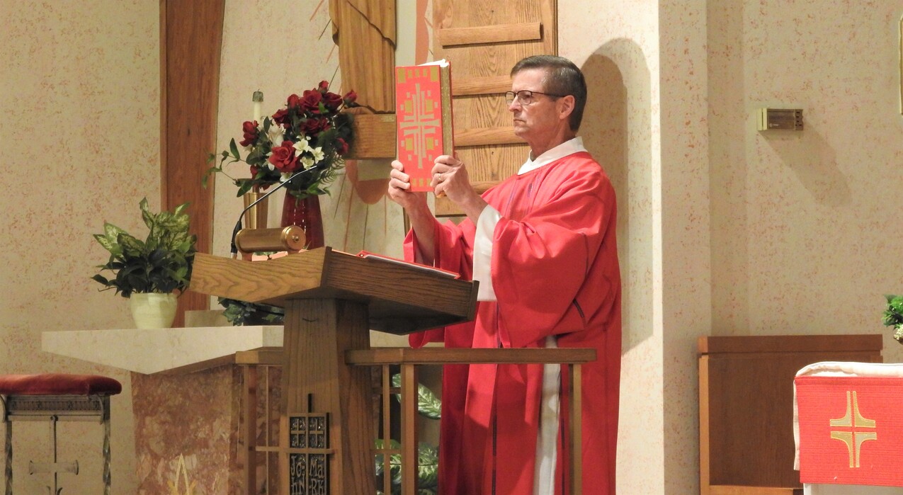 Father Bearer becomes SS. Edward and Lucy’s ninth pastor at joyful liturgy