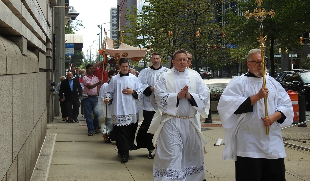 Mass, procession highlight diocesan Legion of Mary centennial celebration