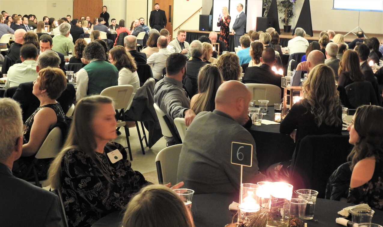 ‘Date Night’ event draws sell-out crowd for adoration, dinner, dancing