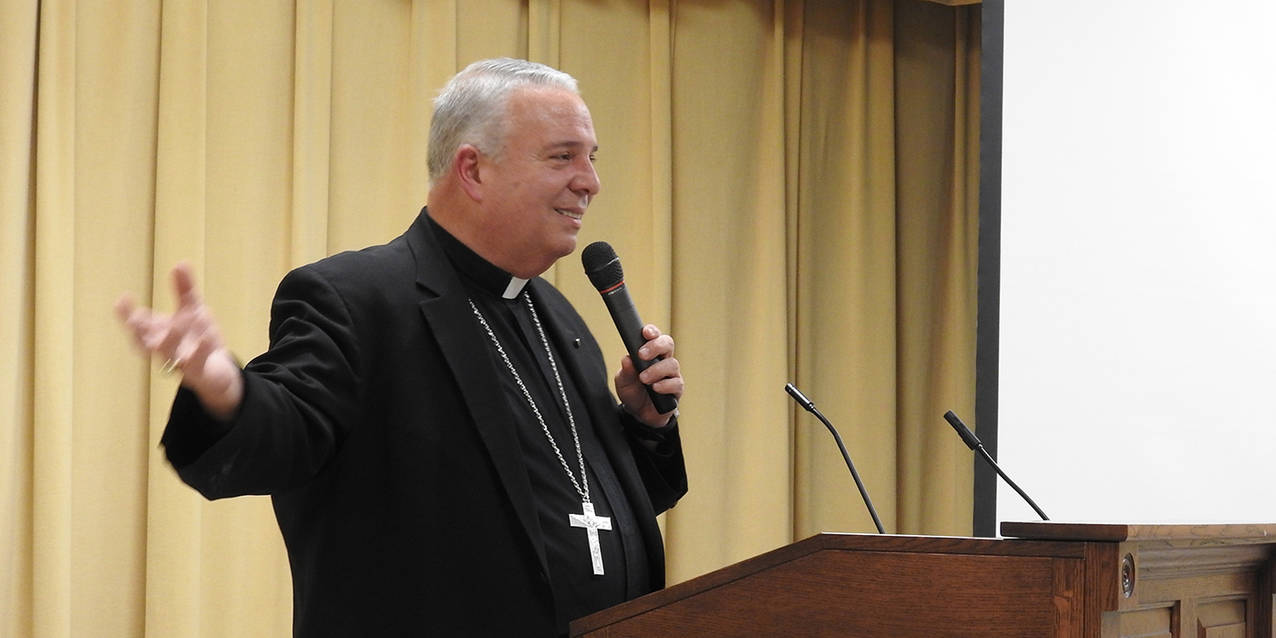 Love, marriage are topics of Bishop Perez’s address to Regnum Christi gathering
