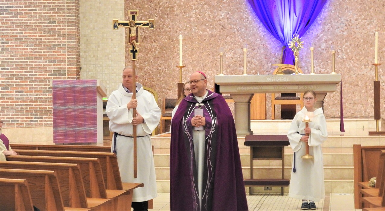 St. Joseph Parish hosts bishop for Stations, fish fry