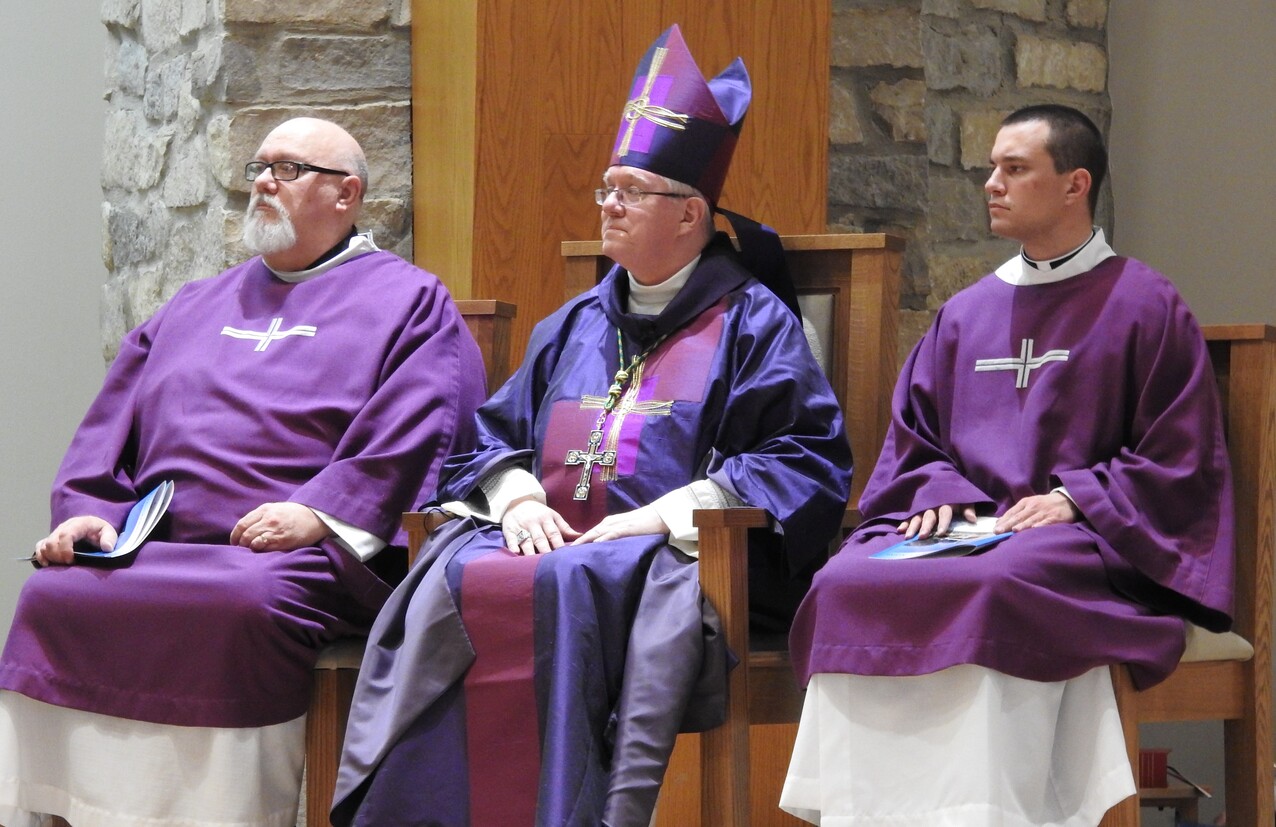 Bishop Woost Dedicates New Altar At St Brendan Parish