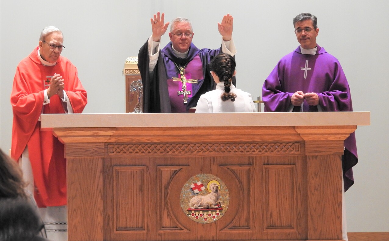 Bishop Woost Dedicates New Altar At St Brendan Parish