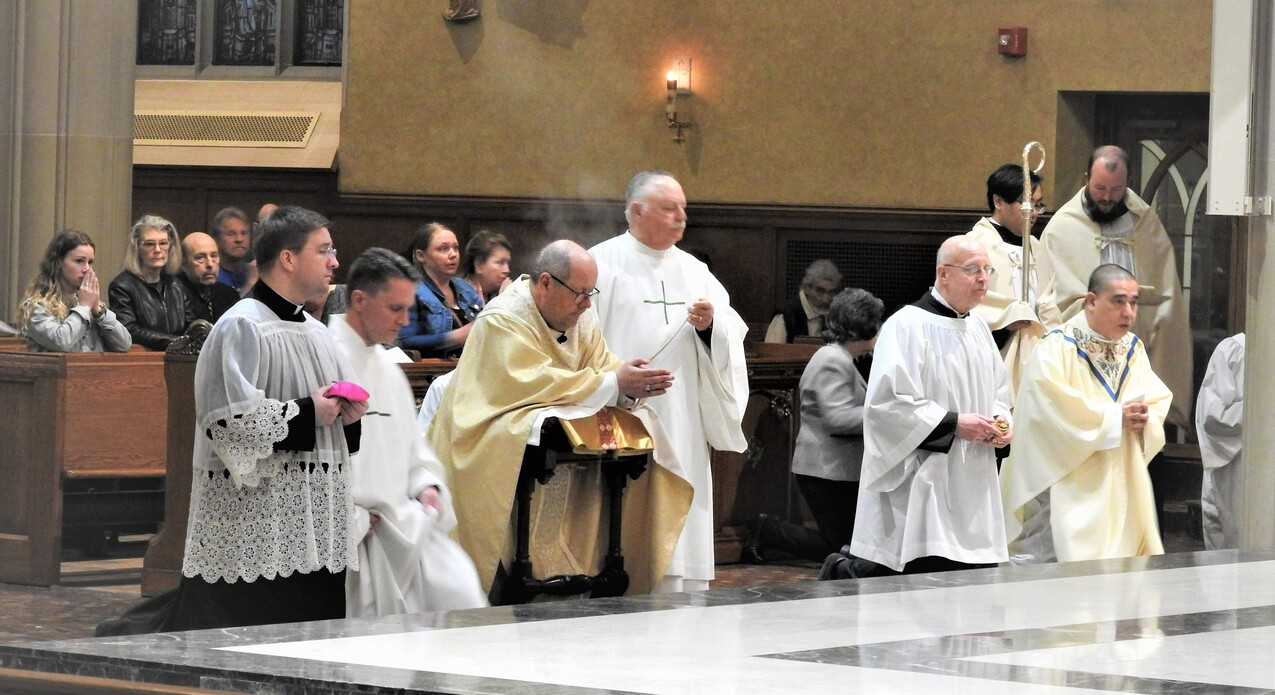 Holy Thursday’s Mass of the Lord’s Supper recalls Jesus’ gifts of Eucharist, priesthood