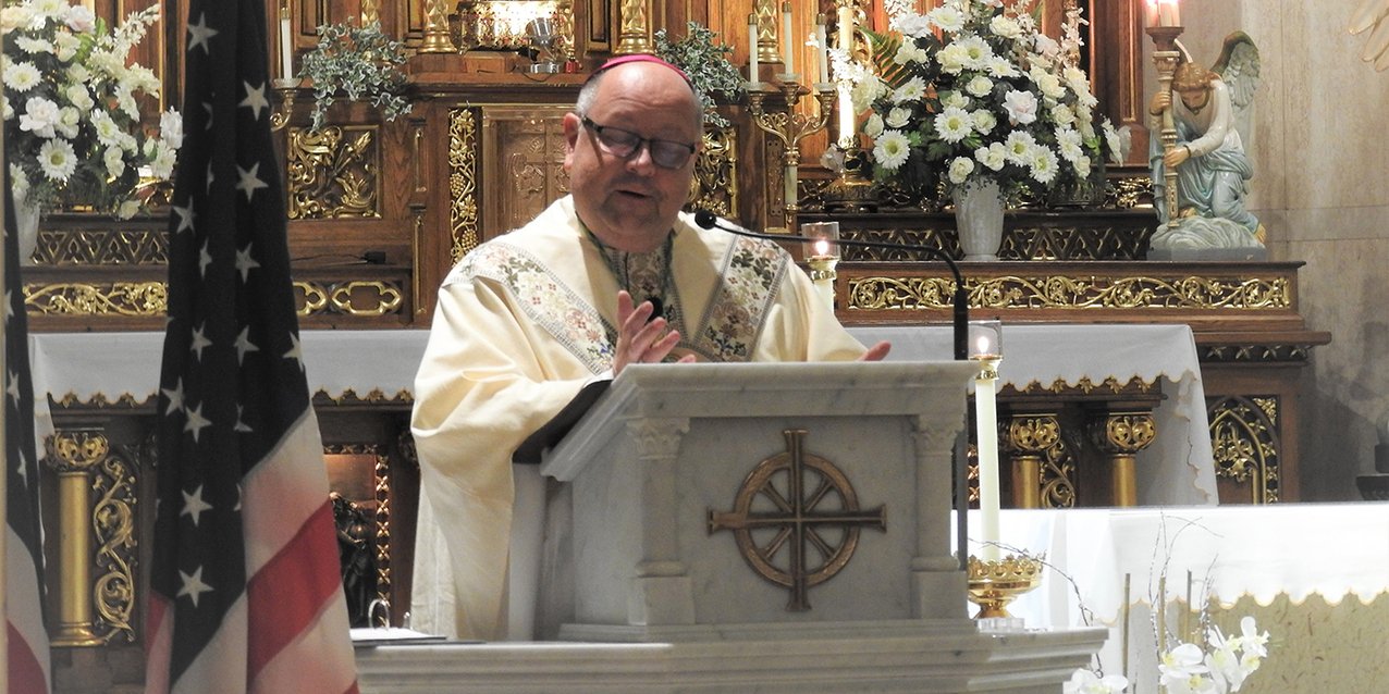 Father James Roach installed as St. John Cantius’ ninth pastor