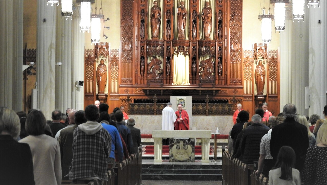 Solemn Good Friday liturgy focuses on Jesus’ suffering, death