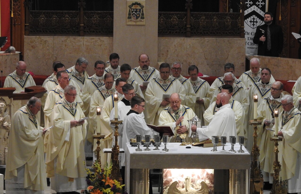 Sacred oils are blessed, priesthood is celebrated at annual Chrism Mass