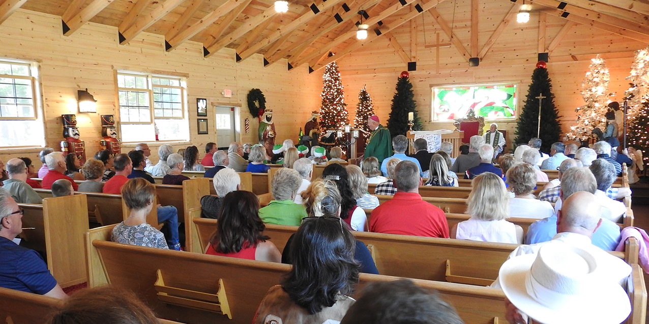 North Pole Chapel at Santa’s Hide-A-Way Hollow is a labor of love, a ...