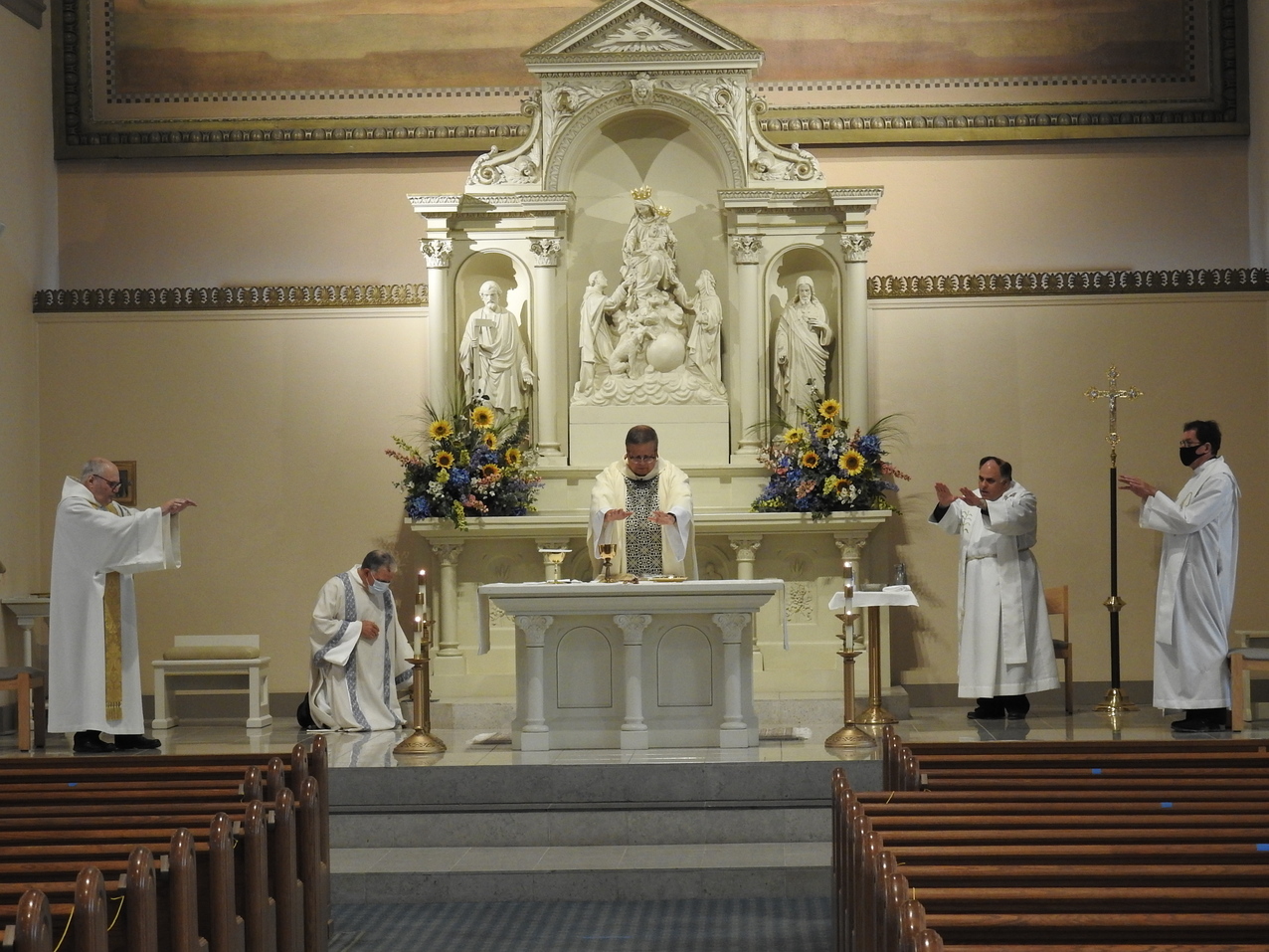 Hundreds view Holy Rosary Parish’s livestreamed Mass for feast of the Assumption