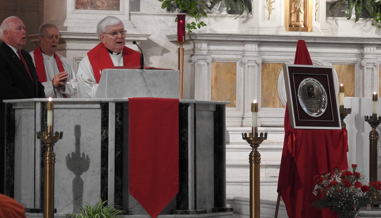 Jerry Whitmer receives St. Thomas More Award at Akron Red Mass