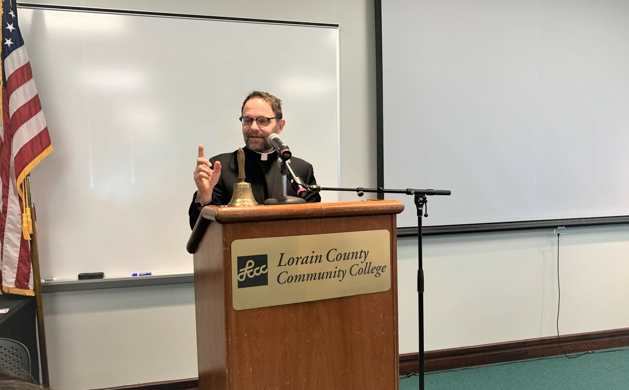 Father Ference shares evangelization vision with First Friday Forum of Lorain County