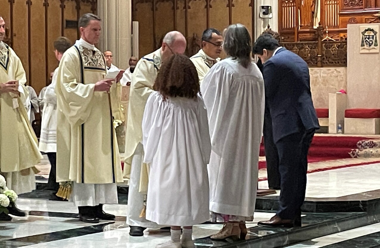 Church welcomes new members during Easter Vigil 