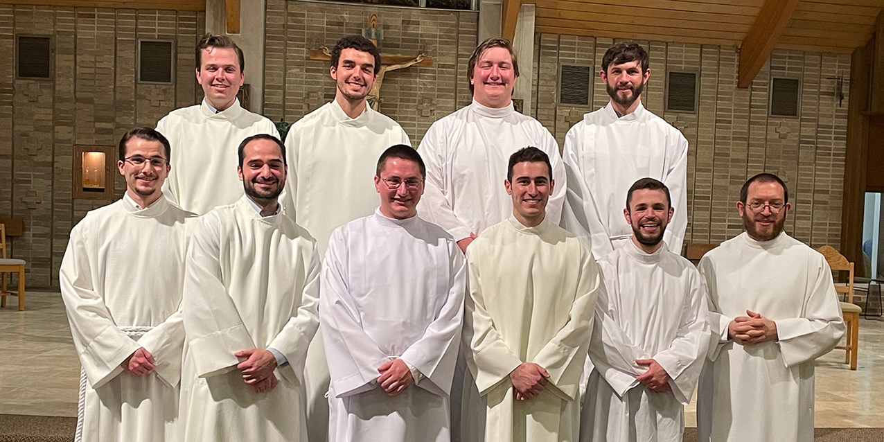 10 Saint Mary seminarians instituted in ministry of acolyte