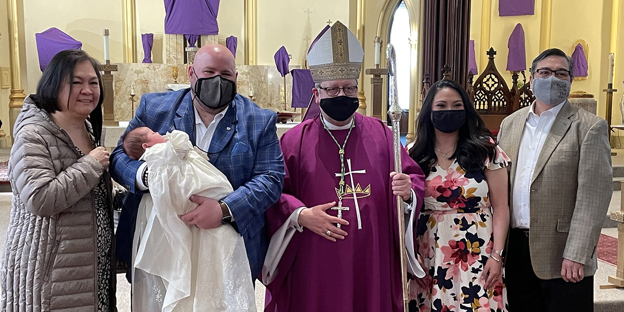 Giving of ourselves is following Jesus’ way, bishop tells faithful at Holy Name Parish