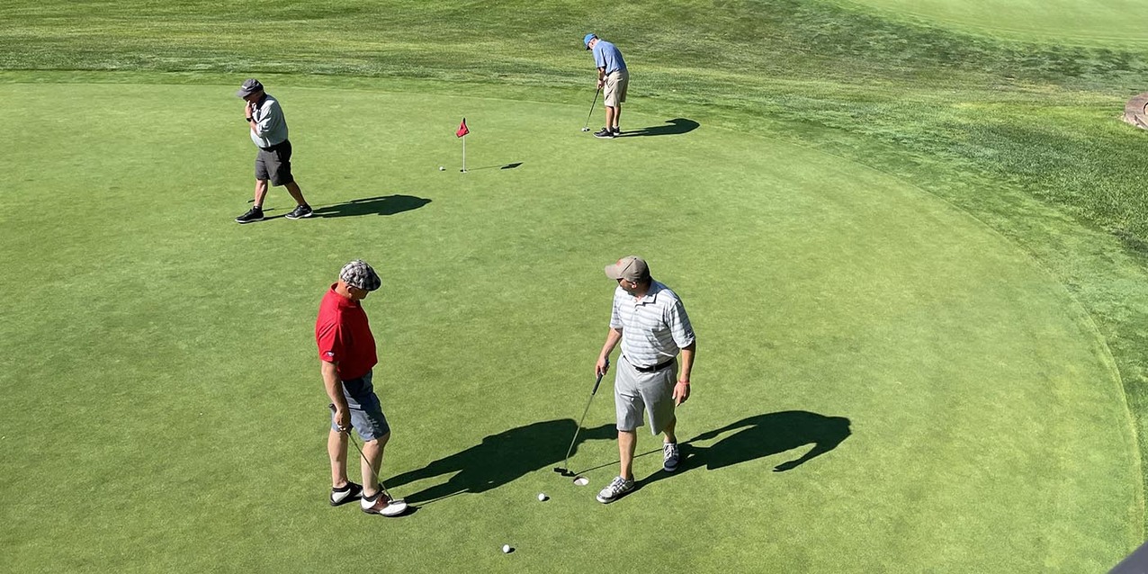 Borromeo Seminary Challenge Golf Outing raises funds to aid seminarians