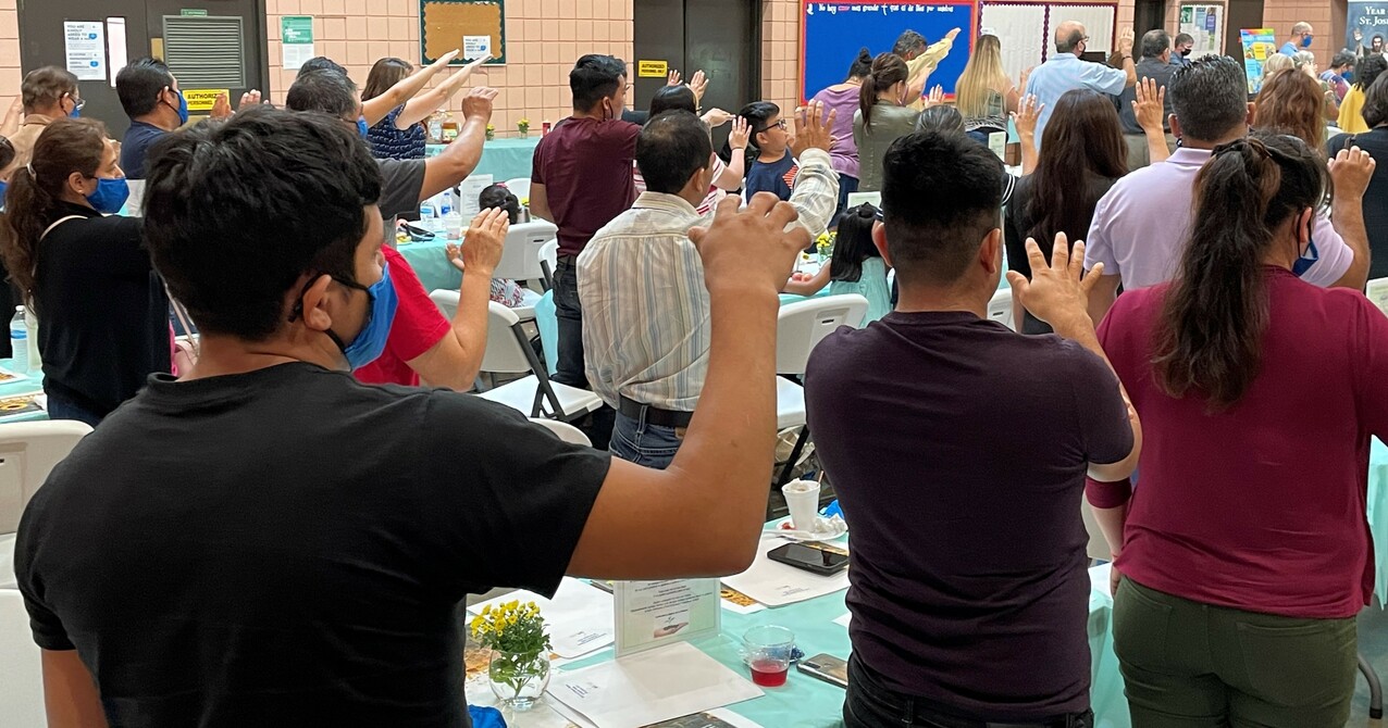 Mass with bishop is a highlight of annual retreat for Hispanic catechists, families