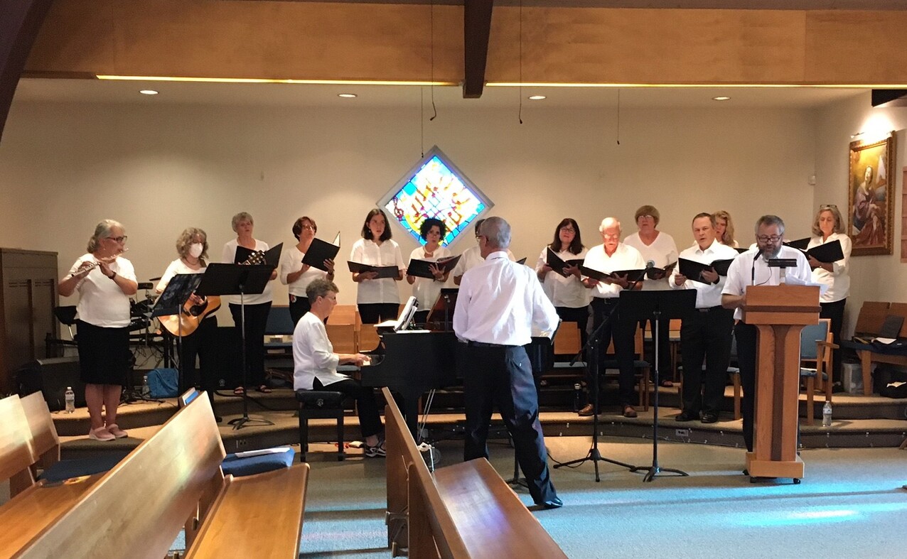 Queen of Heaven Parish hosts annual tribute Mass for nurses