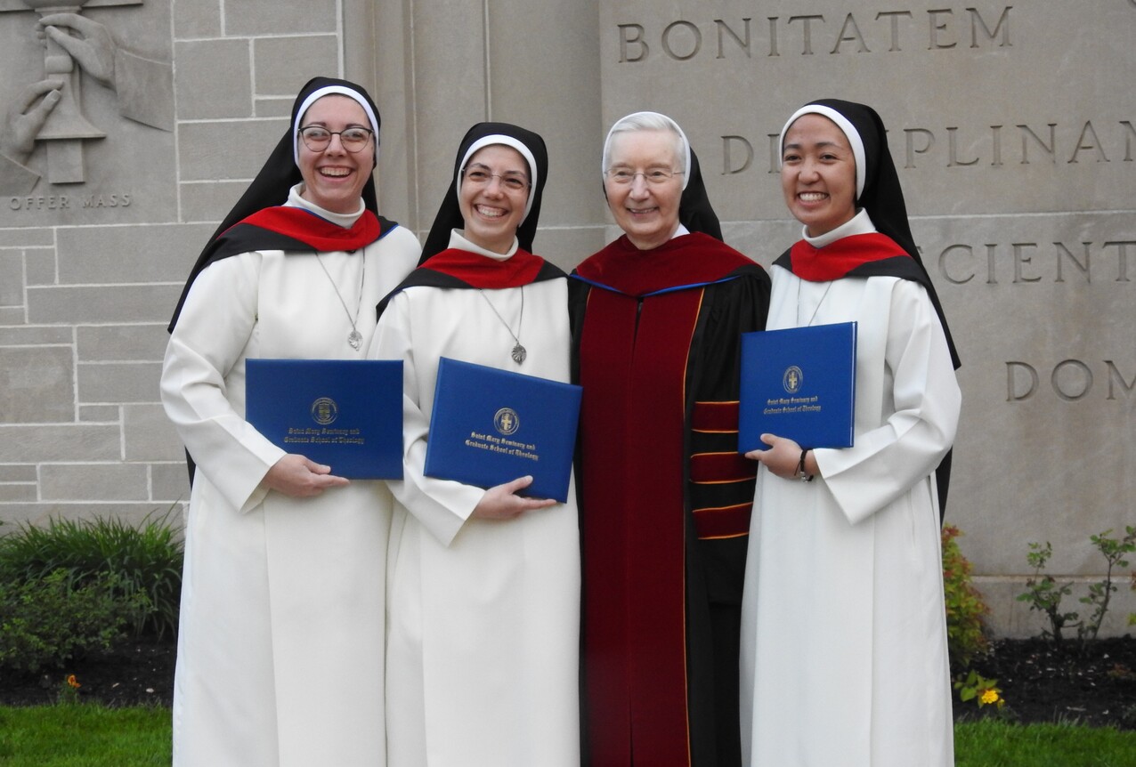 Youngstown’s Bishop Bonnar addresses Saint Mary Seminary grads